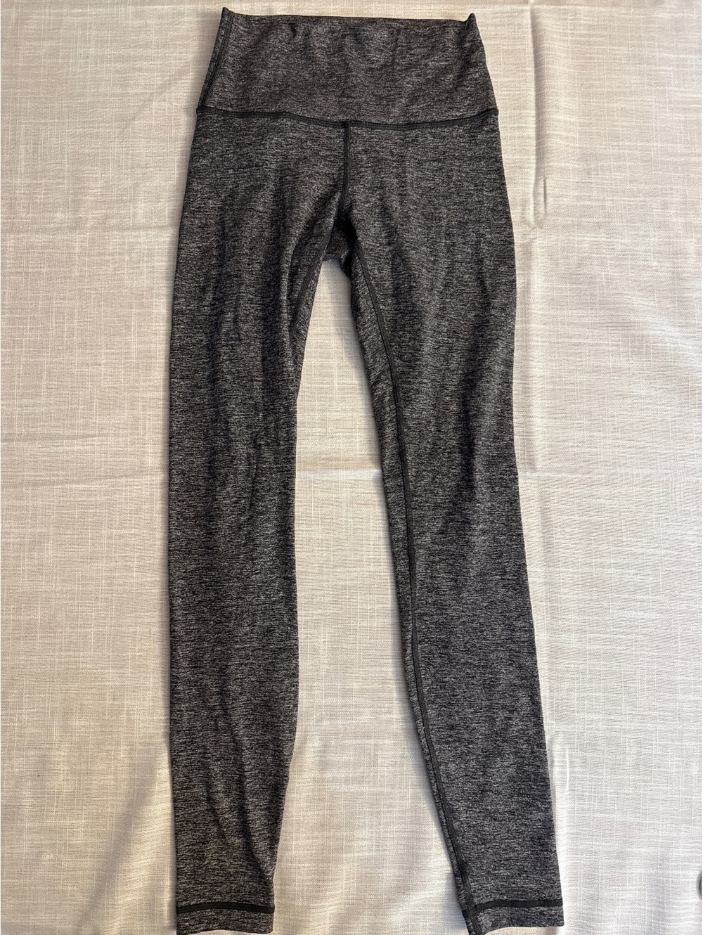 Lululemon leggings size 4